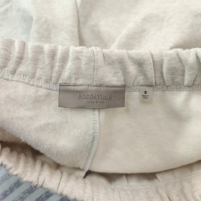 Fear of God ESSENTIALS Relaxed Sweat Shorts