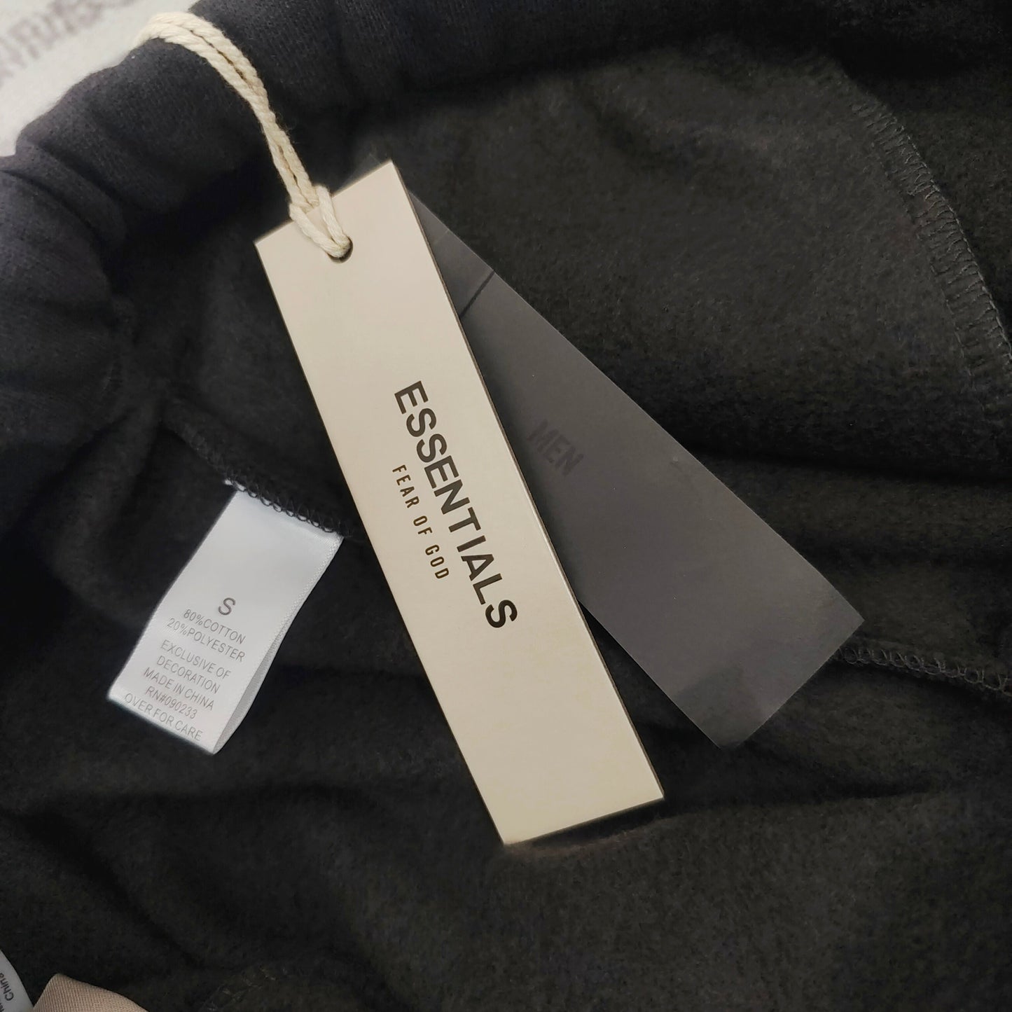 Fear of God ESSENTIALS Relaxed Sweat Shorts