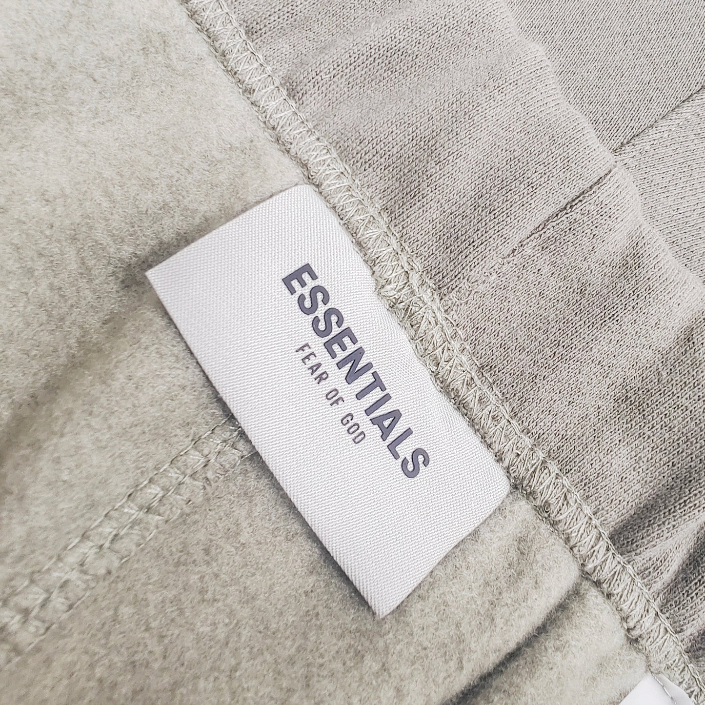 Fear of God ESSENTIALS Relaxed Sweat Shorts
