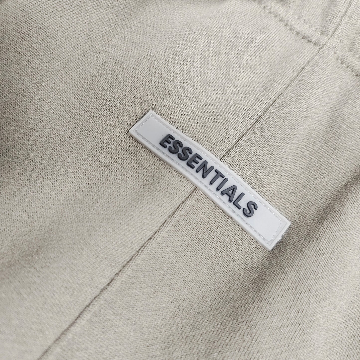 Fear of God ESSENTIALS Relaxed Sweat Shorts