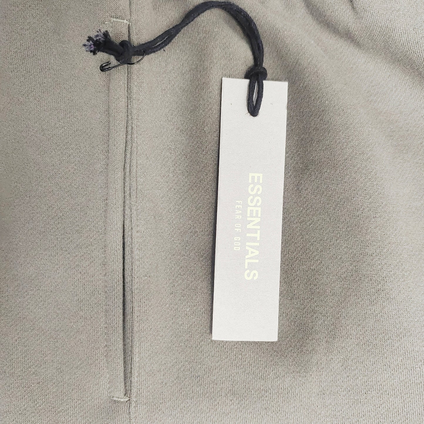 Fear of God ESSENTIALS Relaxed Sweat Shorts