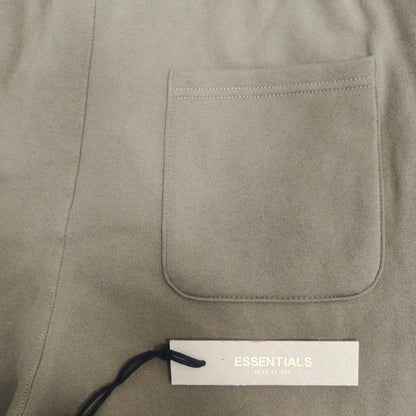 Fear of God ESSENTIALS Relaxed Sweat Shorts