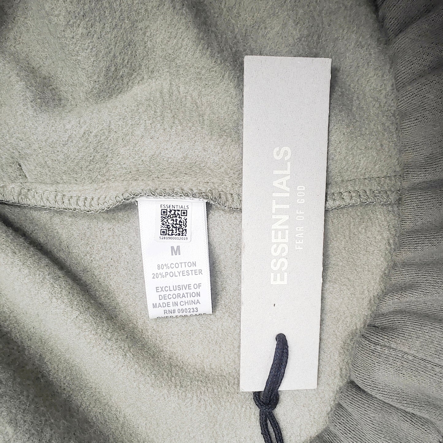 Fear of God ESSENTIALS Relaxed Sweat Shorts