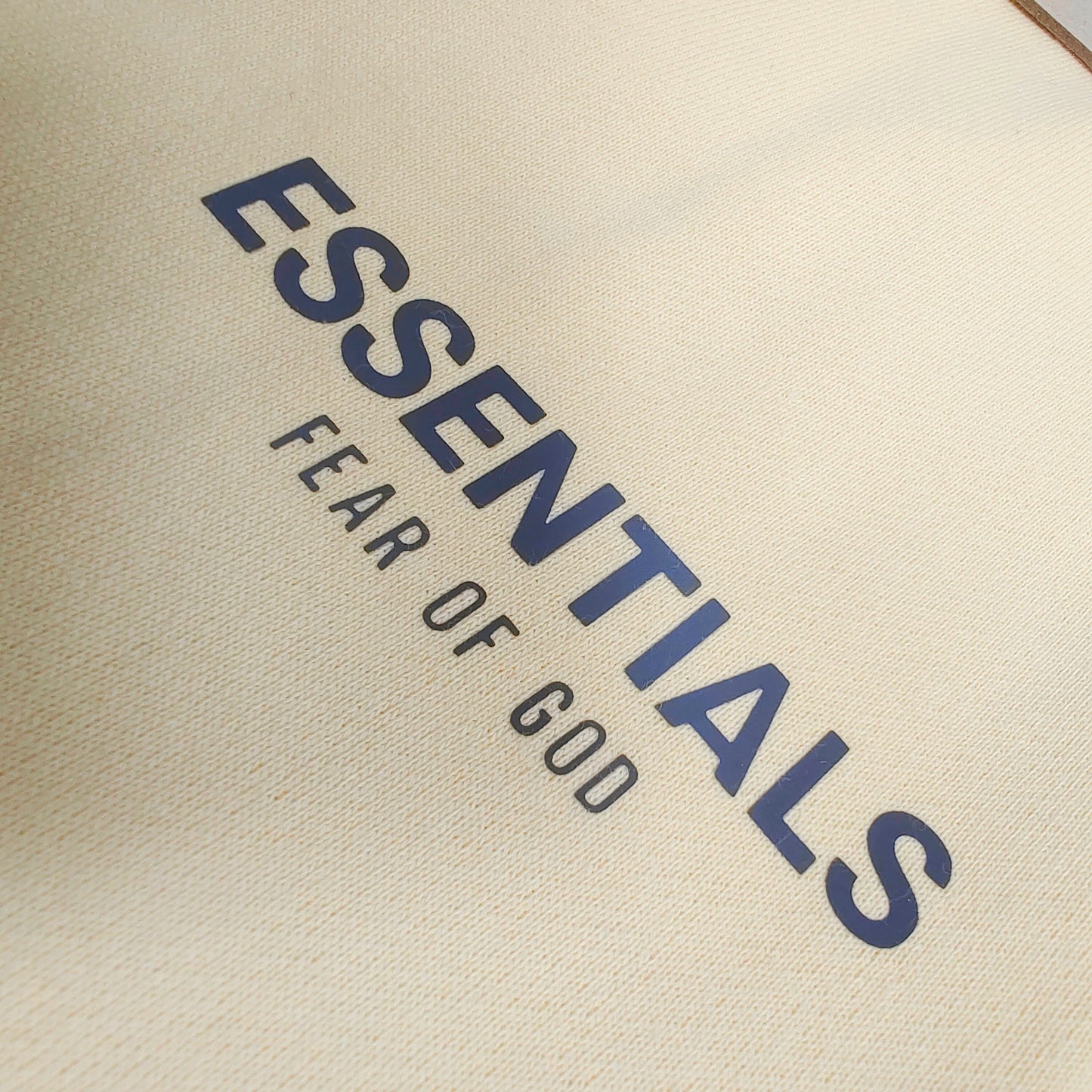 Fear of God ESSENTIALS Relaxed Sweat Shorts