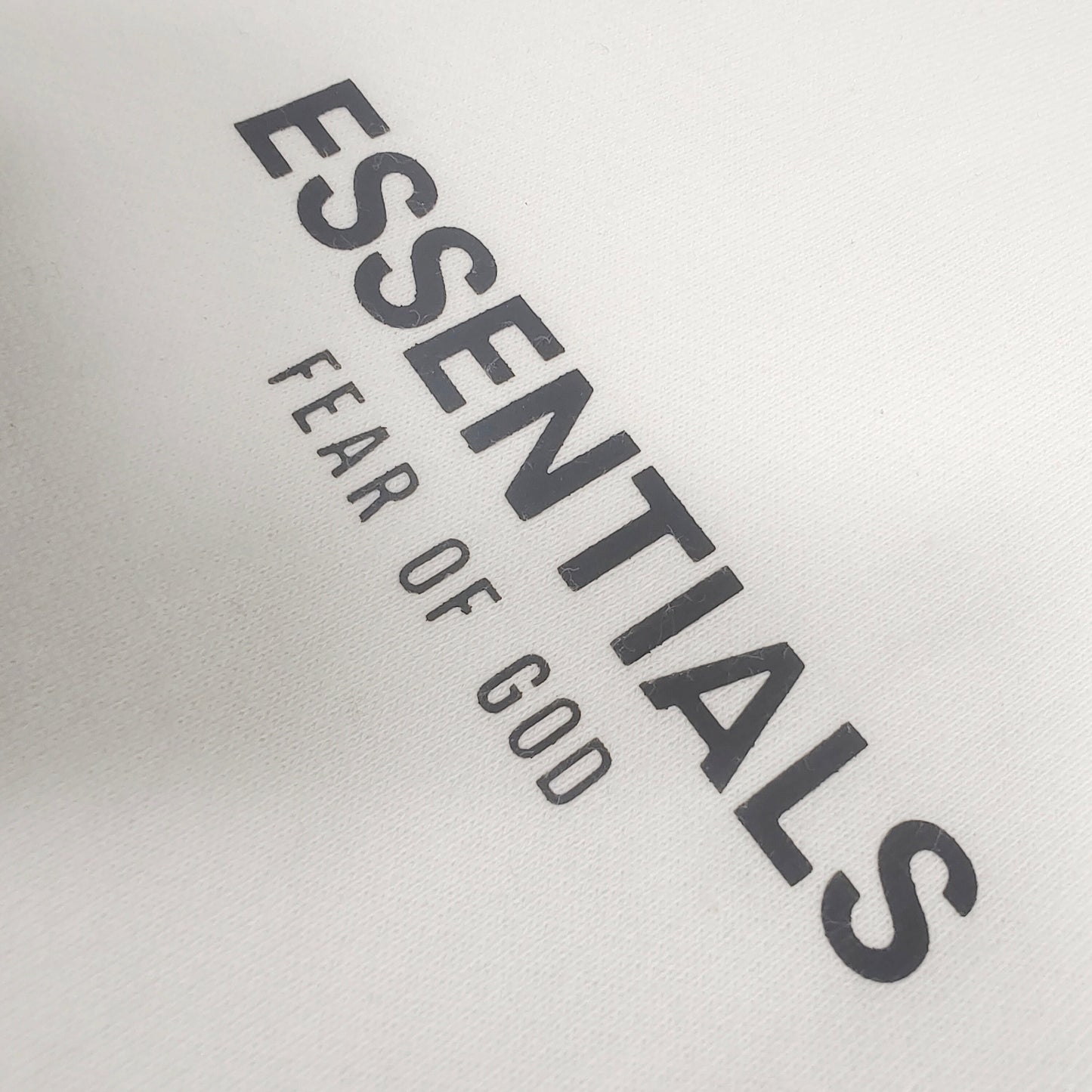 Fear of God ESSENTIALS Relaxed Sweat Shorts