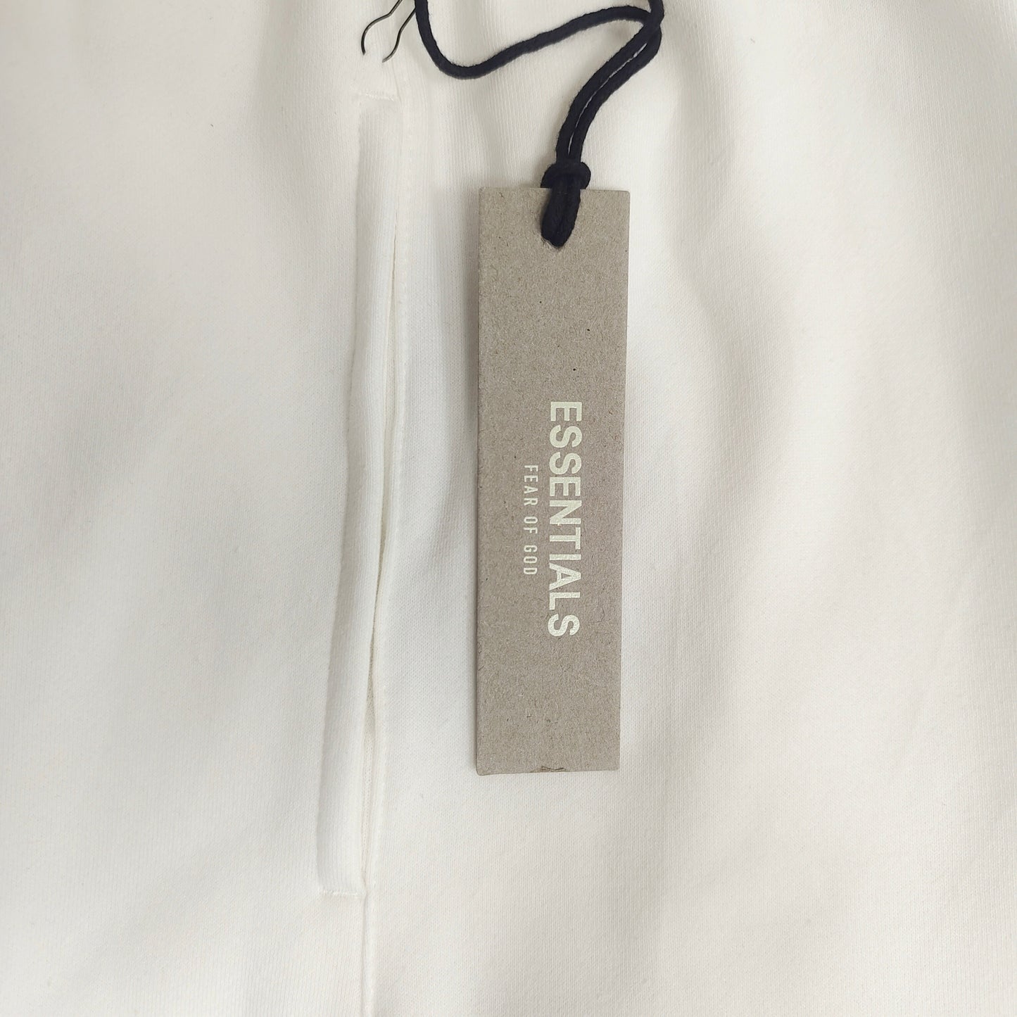 Fear of God ESSENTIALS Relaxed Sweat Shorts