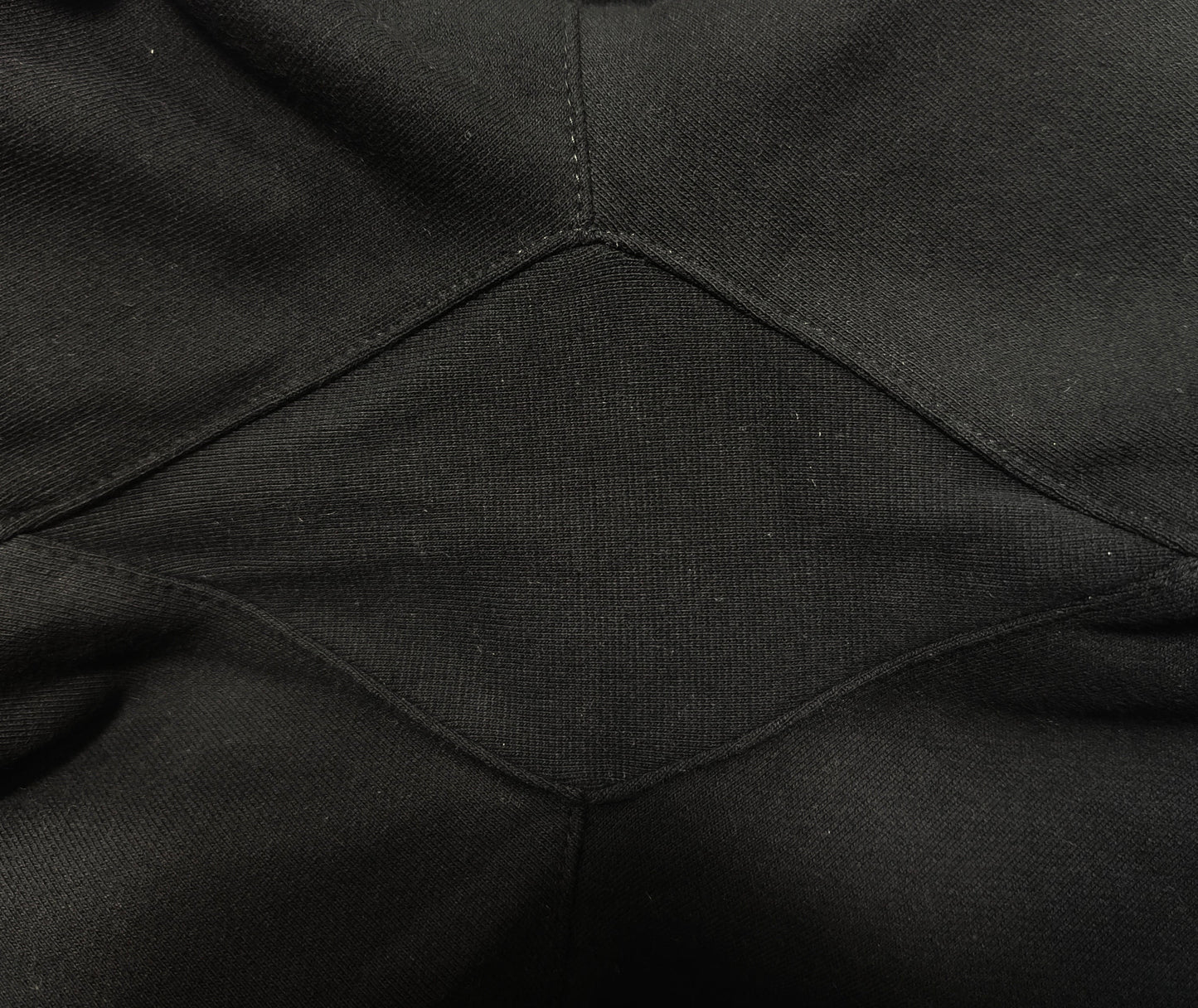 Fear of God ESSENTIALS Relaxed Sweat Shorts