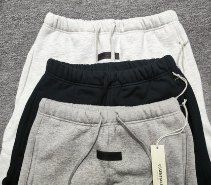 Fear of God ESSENTIALS Baggy Sweatpants