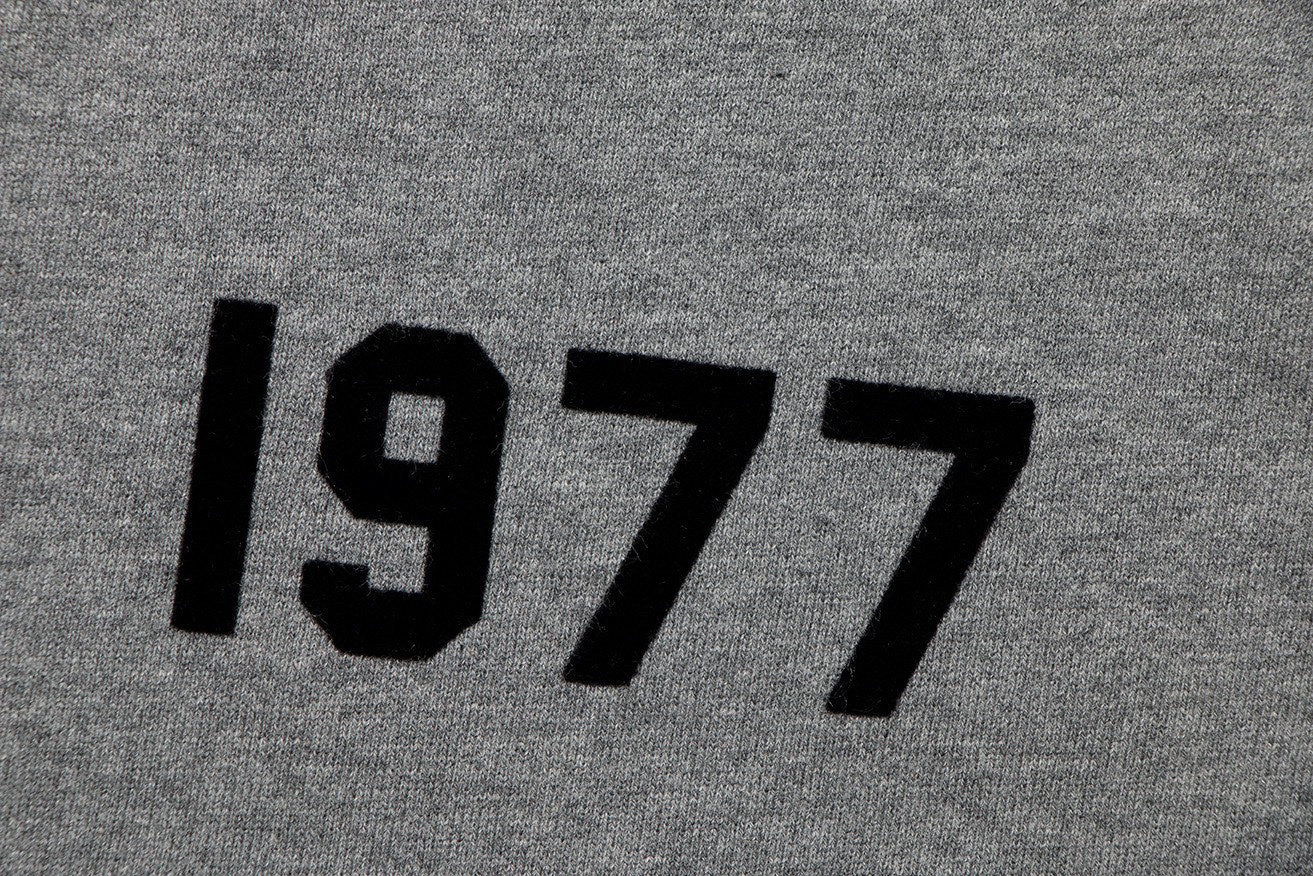 Fear of God ESSENTIALS Baggy Sweatpants